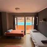 Гостевой дом Banama Surfhouse - Coliving Coworking & Yoga Коральео