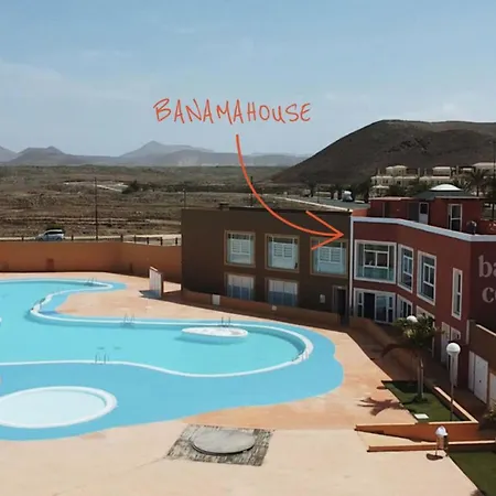 Banama Coliving & Coworking, Surf & Yoga - Casa Roja *