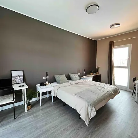 Guest house Banama Coliving & Coworking, Surf & Yoga - Casa Roja *