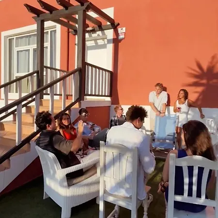 Banama Coliving & Coworking, Surf & Yoga - Casa Roja * Corralejo
