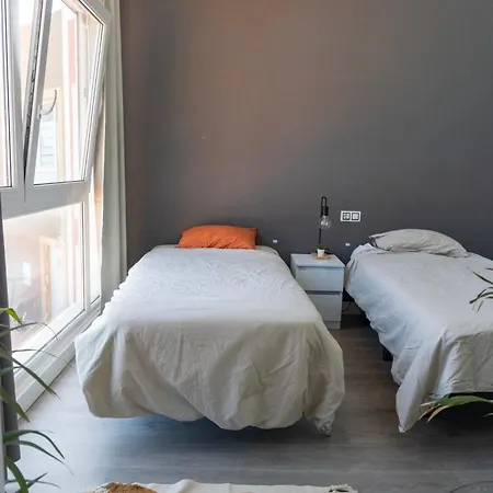 Pensión Banama Surfhouse - Coliving Coworking & Yoga