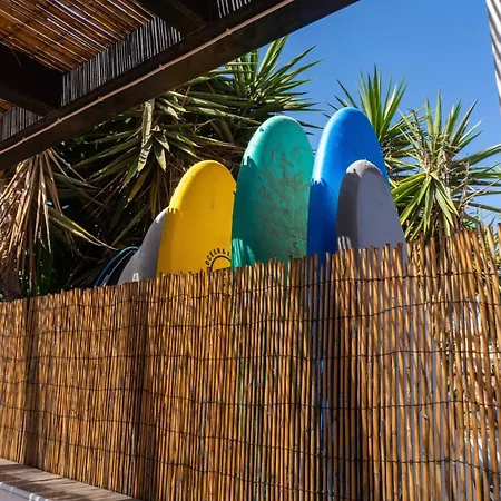 Banama Coliving & Coworking, Surf & Yoga - Casa Roja Gasthuis