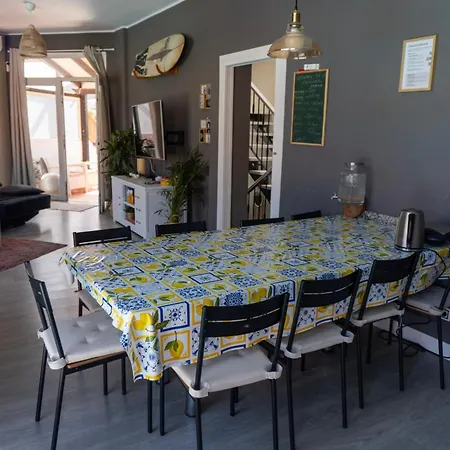 Banama Coliving & Coworking, Surf & Yoga - Casa Roja Gasthuis Corralejo