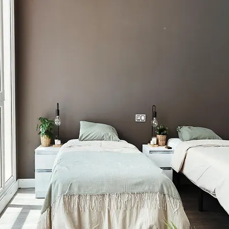 ゲストハウス Banama Surfhouse - Coliving Coworking & Yoga *