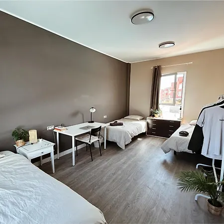 Banama Surfhouse - Coliving Coworking & Yoga ゲストハウス *