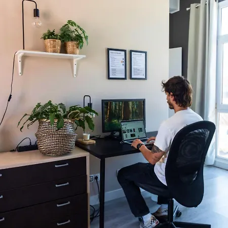 ゲストハウス Banama Surfhouse - Coliving Coworking & Yoga *