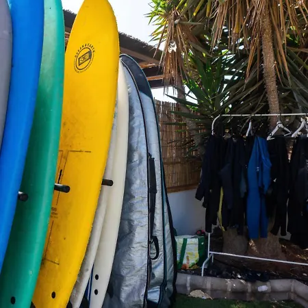 Banama Surfhouse - Coliving Coworking & Yoga ゲストハウス *